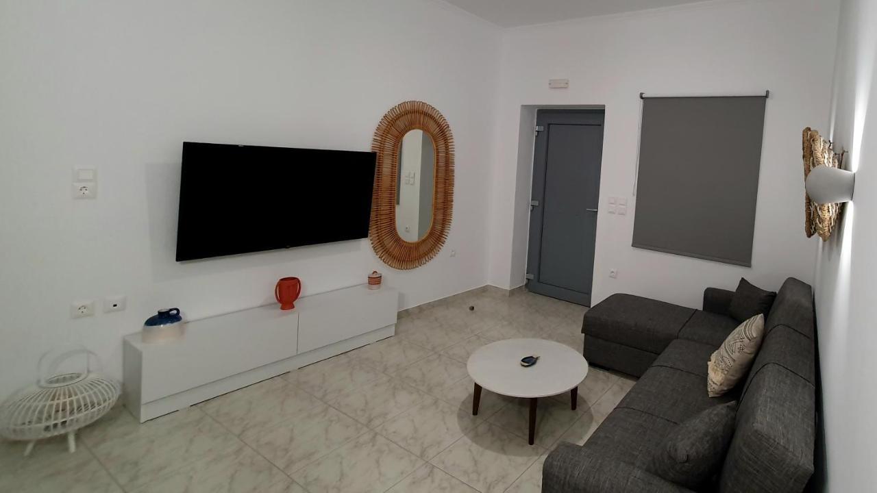 Alexandra'S Boutique House Διαμέρισμα Τριοβάσαλος Εξωτερικό φωτογραφία