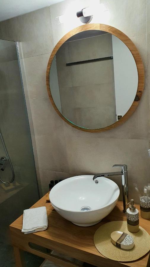 Alexandra'S Boutique House Διαμέρισμα Τριοβάσαλος Εξωτερικό φωτογραφία